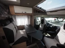 Fahrzeugbild Weinsberg CaraCompact 600 MEG Pepper, Dachklima, TV #7