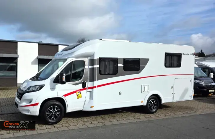 Fahrzeugbild Sunlight T 69LC #1