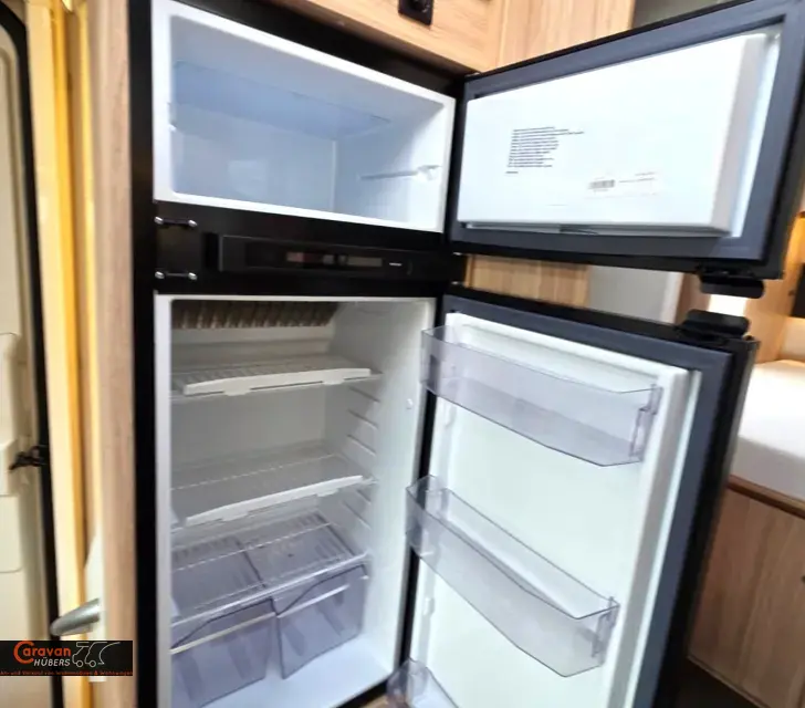 Fahrzeugbild Sunlight T 69LC #6