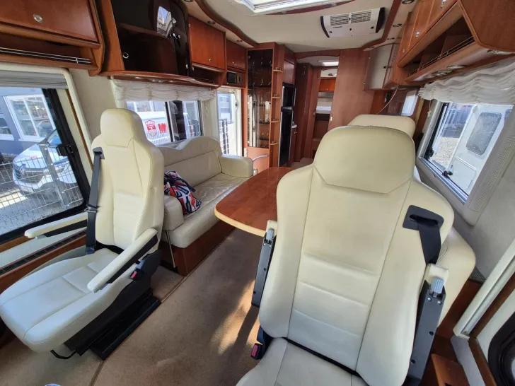 Fahrzeugbild Concorde Charisma 890 G #11