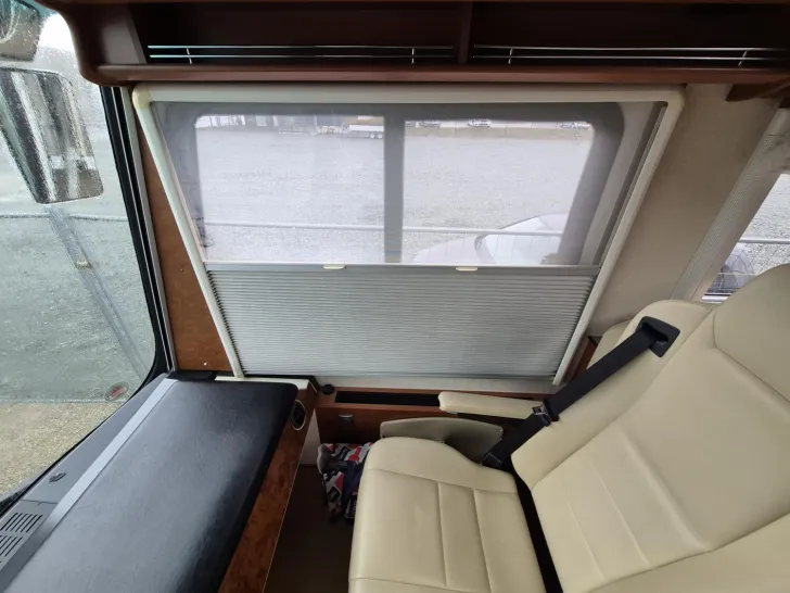 Fahrzeugbild Concorde Charisma 890 G #14