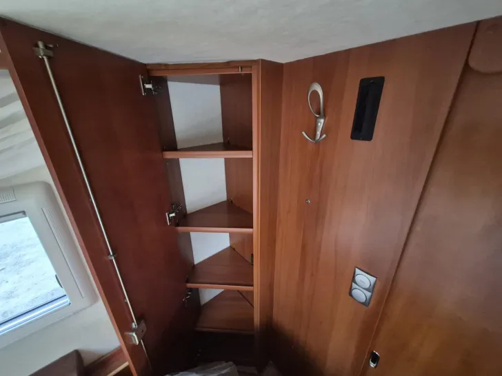 Fahrzeugbild Concorde Charisma 890 G #38