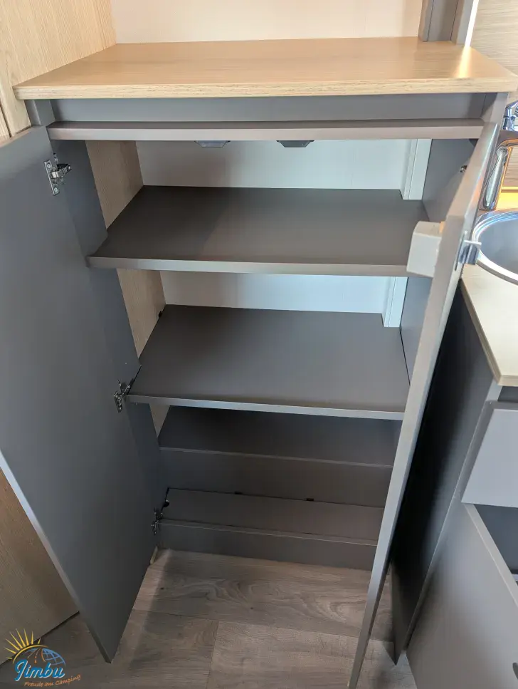 Fahrzeugbild LMC Tourer Lift H 630 165 PS / Schalter, 525 - 3074 #18