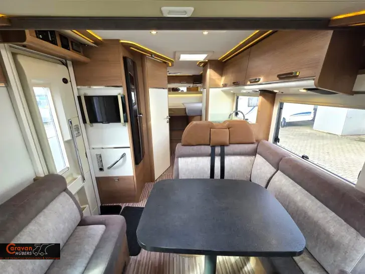 Fahrzeugbild Malibu I 460 #3