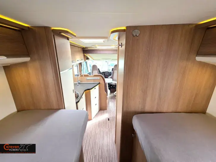 Fahrzeugbild Malibu I 460 #22