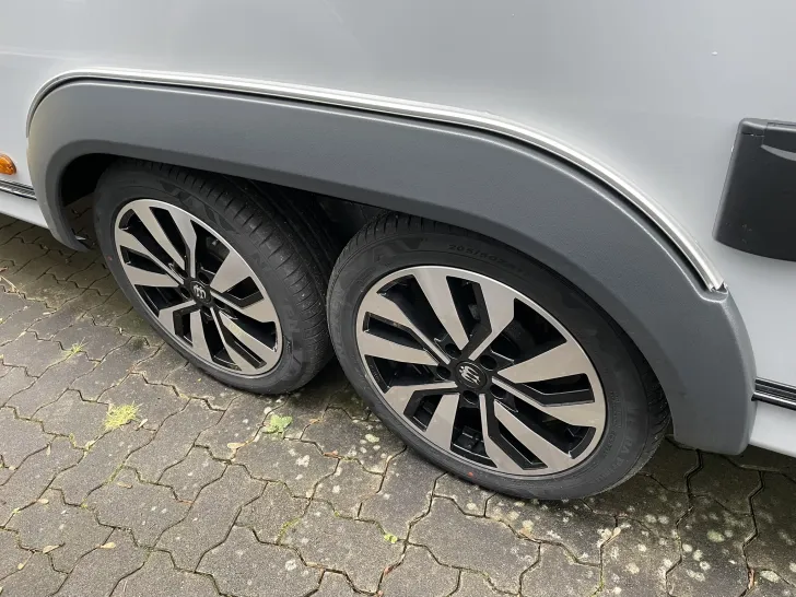 Fahrzeugbild Knaus SÜDWIND 650 PXB BLACK SELECTION #43