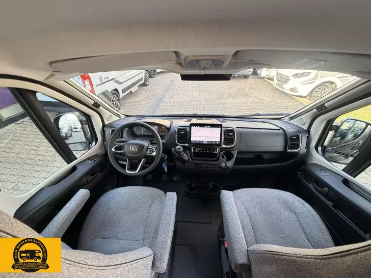 Fahrzeugbild Sunlight Cliff 600 RT ADV #elektr. Zuziehhilfe #20
