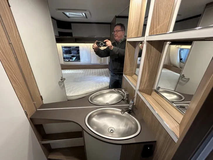 Fahrzeugbild Bürstner Premio 550 TK Limited #7