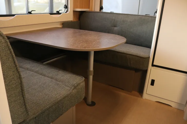 Fahrzeugbild Bürstner Averso 490TL B66 #7