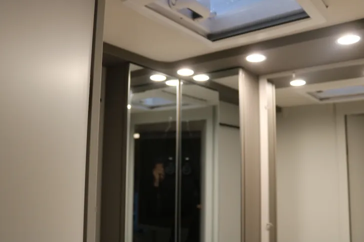 Fahrzeugbild Bürstner Averso 490TL B66 #11