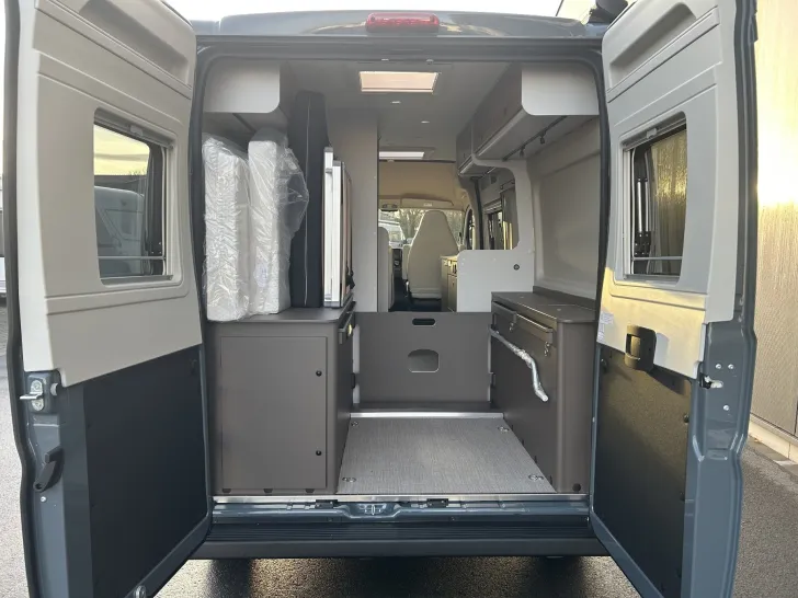 Fahrzeugbild Bürstner Campeo C600 B66 #5