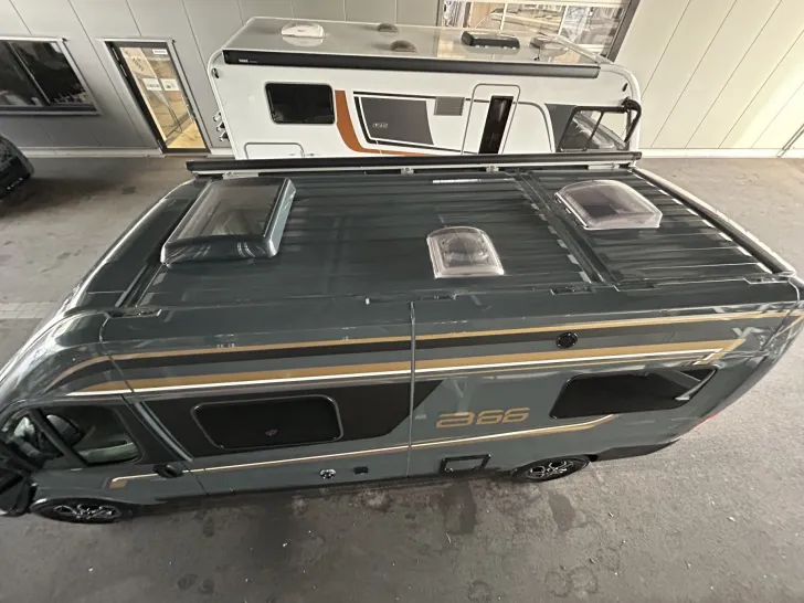 Fahrzeugbild Bürstner Campeo C600 B66 #24