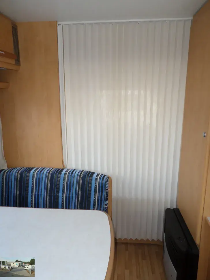 Fahrzeugbild Sterckeman Starlett 420CP Nr. 79 - Doppelbett, SG #15