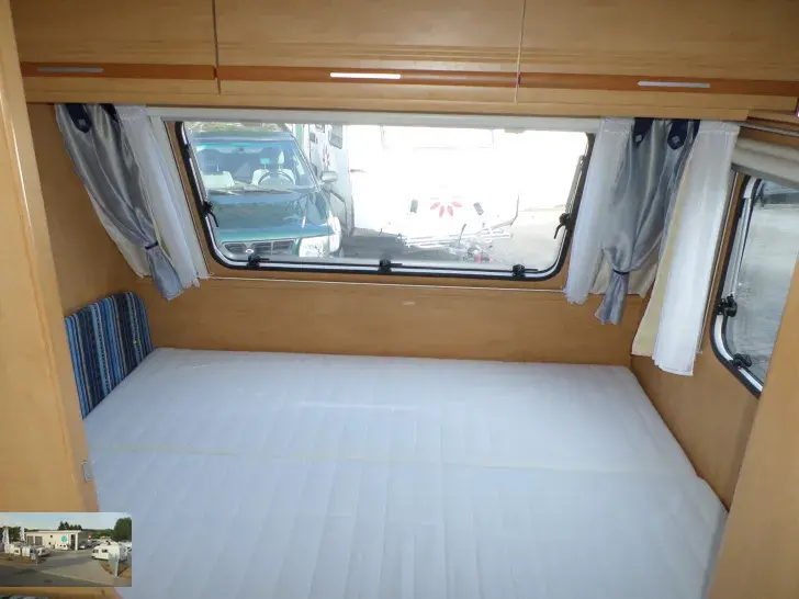 Fahrzeugbild Sterckeman Starlett 420CP Nr. 79 - Doppelbett, SG #17