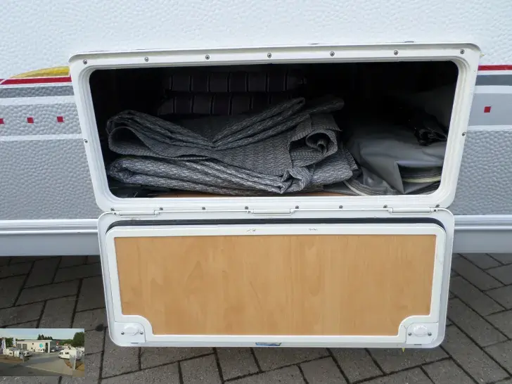 Fahrzeugbild Sterckeman Starlett 420CP Nr. 79 - Doppelbett, SG #34
