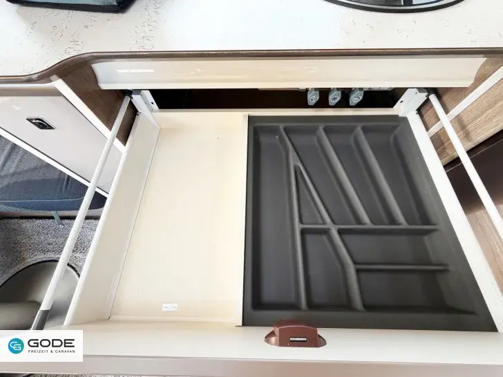 Fahrzeugbild Fendt Tendenza 465 SFB/Markise/Mover/Klima/ATC #16