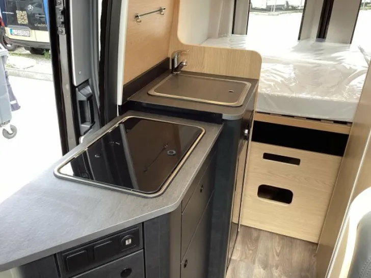 Fahrzeugbild Sunlight CLIFF 590 4x4 Adventure Edition #4