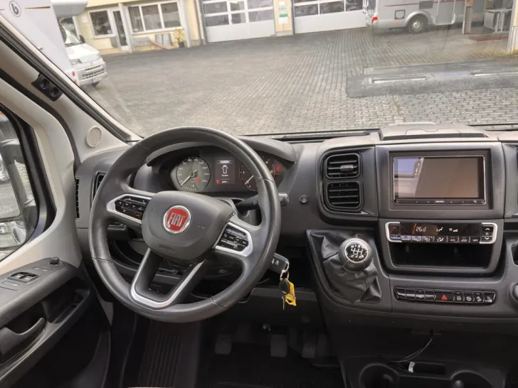 Fahrzeugbild Eura Mobil Van 635 EB #7