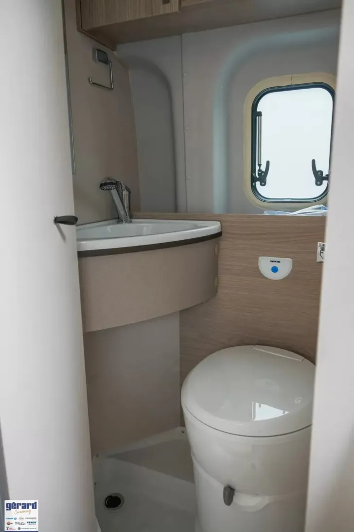 Fahrzeugbild Bürstner Lineo C 550 Aktionspreis Aktionspreis #16