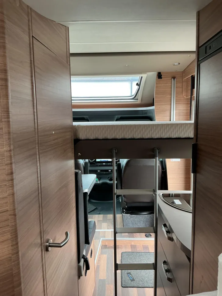 Fahrzeugbild Weinsberg CaraCompact MB EDITION PEPPER 640 MEG Aktionspreis #6