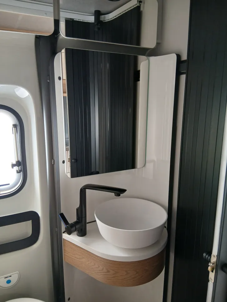 Fahrzeugbild Hobby ONTOUR Van 600 FT - Automatik - Markise #21