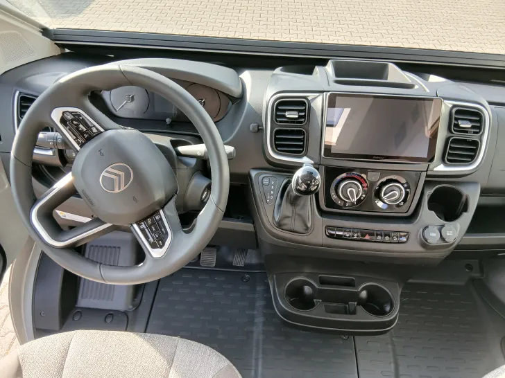 Fahrzeugbild Hobby ONTOUR Van 600 FT - Automatik - Markise #35