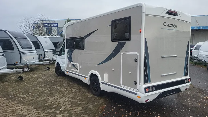 Fahrzeugbild Chausson Teilintegrierte 777GA Titanium Premium #6