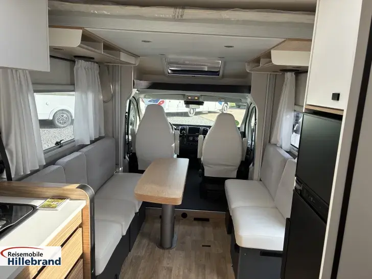 Fahrzeugbild Pilote Pacific P690D Evidence % Evidence % #7