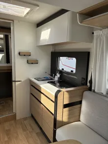 Fahrzeugbild Pilote Pacific P690D Evidence % Evidence % #8