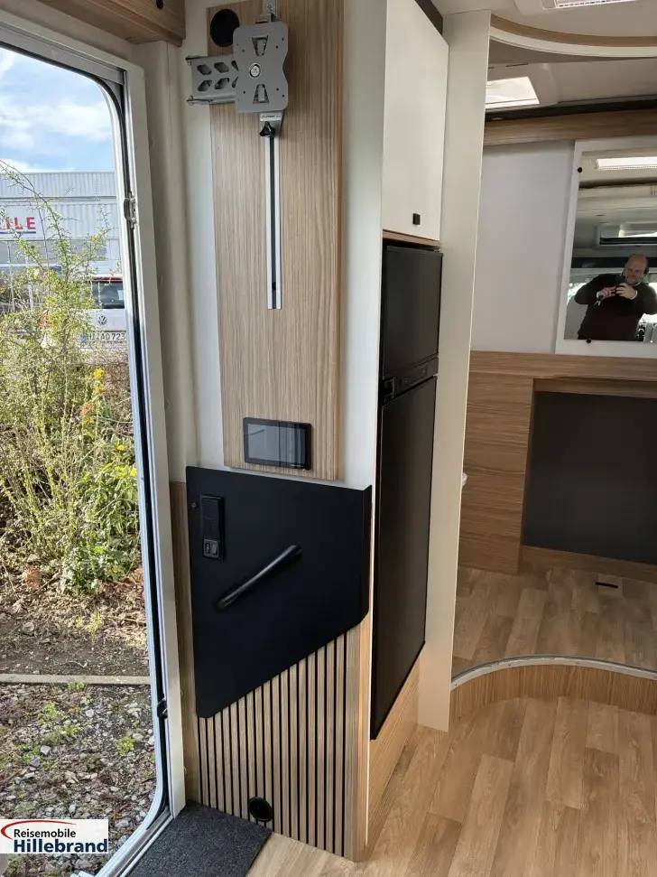 Fahrzeugbild Pilote Pacific P690D Evidence % Evidence % #9