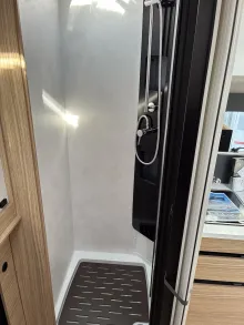 Fahrzeugbild Pilote Pacific P690D Evidence % Evidence % #11