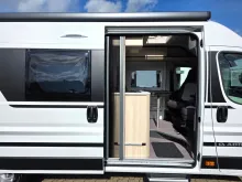 Fahrzeugbild Adria Twin Axess 640 SL #12