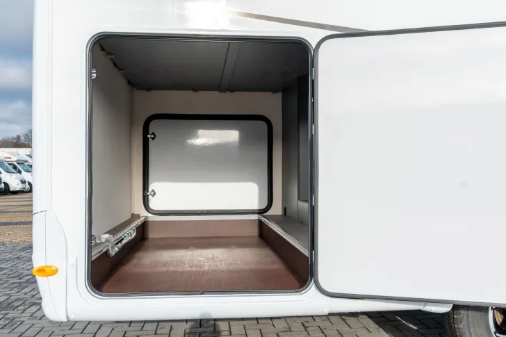 Fahrzeugbild Etrusco A 6.9 DB *Mj.26*Querbett*6-Sitzplätze* #6