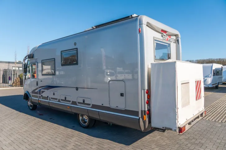 Fahrzeugbild Carthago Chic I 47 S-Plus *Automatik*Hubstützen*Luftfeder #3