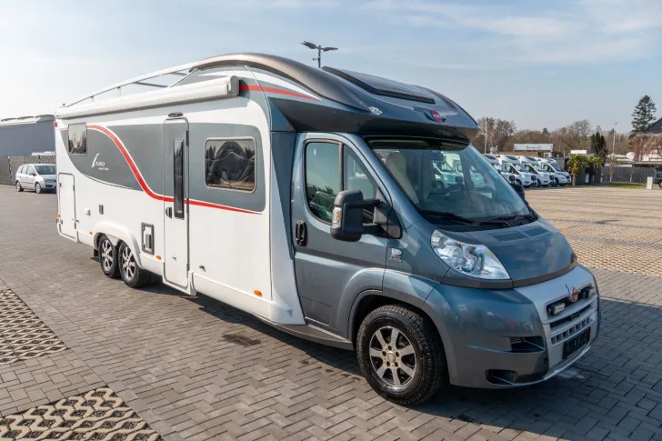 Fahrzeugbild Bürstner Ixeo Plus IT 875 *Navi*SAT*Markise*Solar*2xKlima #1