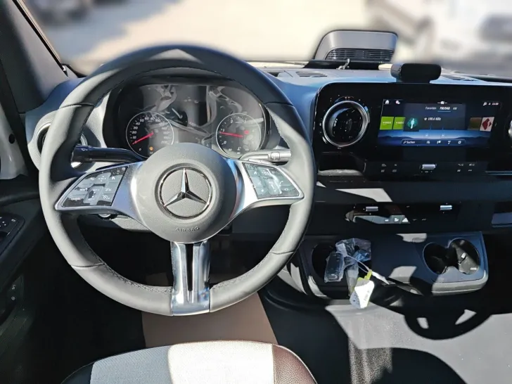 Fahrzeugbild Weinsberg CaraCompact Suite MB EDITION PEPPER 640 MEG #8