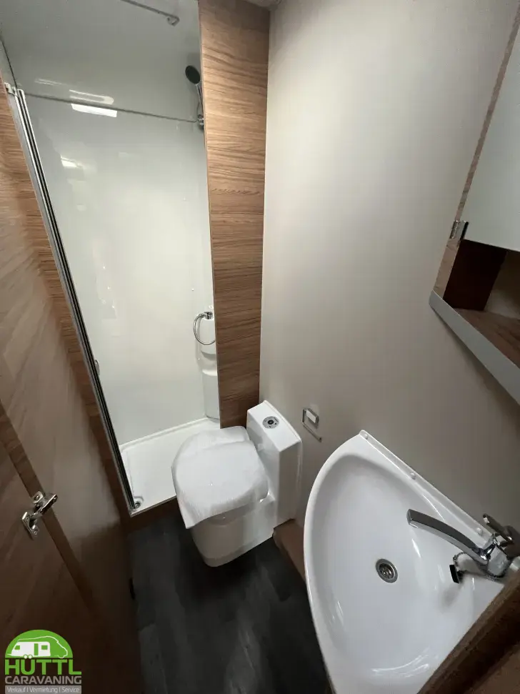 Fahrzeugbild Weinsberg CaraSuite 650 MF Mietwagen verfügbar ab Nov`26 #9