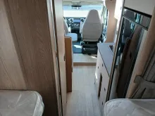 Fahrzeugbild Hobby ONTOUR C 680 GE - Markise - Einzelbetten #11