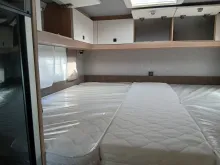 Fahrzeugbild Hobby ONTOUR C 680 GE - Markise - Einzelbetten #19