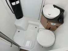 Fahrzeugbild Hobby ONTOUR C 680 GE - Markise - Einzelbetten #27