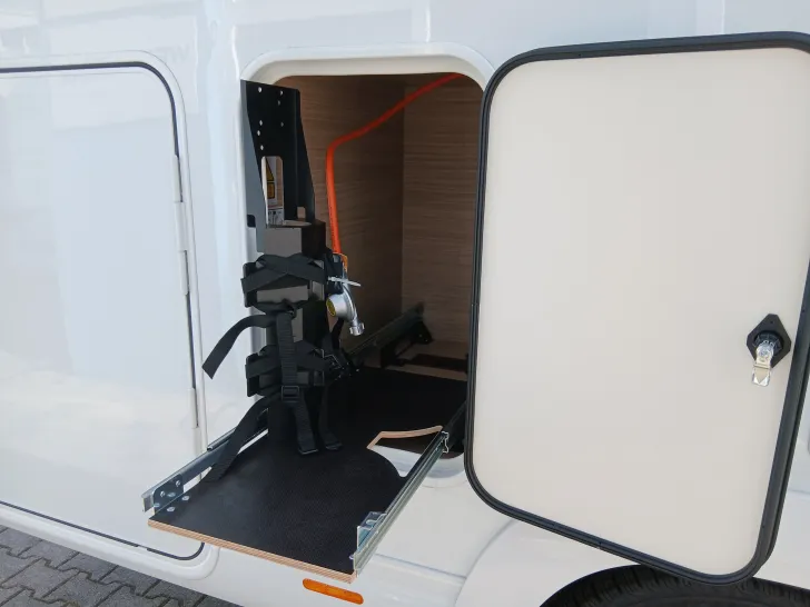 Fahrzeugbild Hobby MAXIA T 710 GE - Automatik - Einzelbetten #39