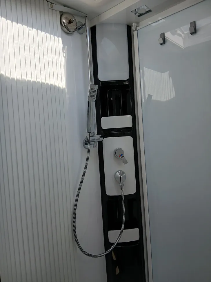 Fahrzeugbild Hobby MAXIA T 710 GE - Automatik - Einzelbetten #24