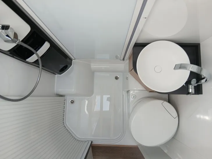 Fahrzeugbild Hobby MAXIA T 710 GE - Automatik - Einzelbetten #26
