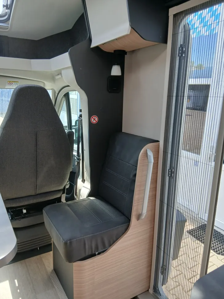 Fahrzeugbild Hobby MAXIA T 710 GE - Automatik - Einzelbetten #30