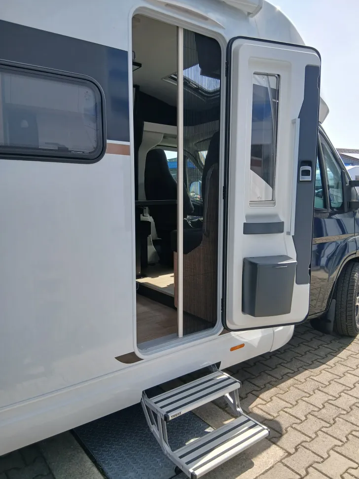 Fahrzeugbild Hobby MAXIA T 710 GE - Automatik - Einzelbetten #31