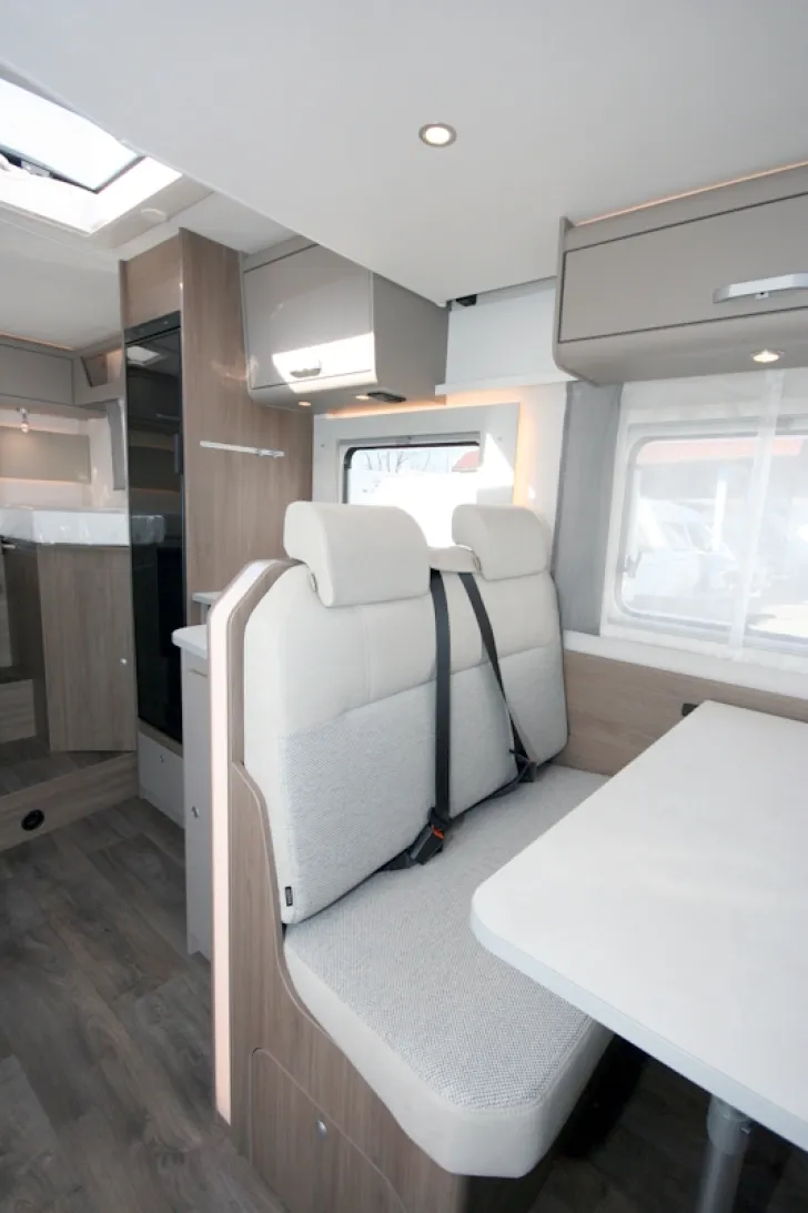 Fahrzeugbild Carado T 328 #15