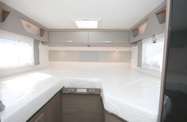 Fahrzeugbild Carado T 328 #19