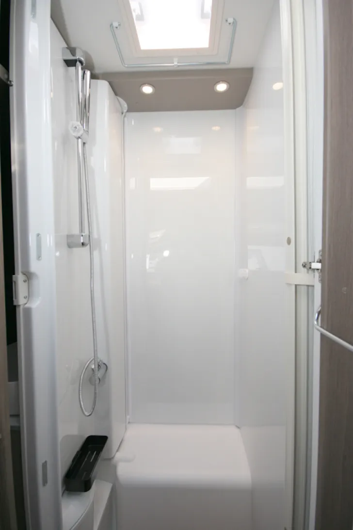 Fahrzeugbild Carado T 328 #24