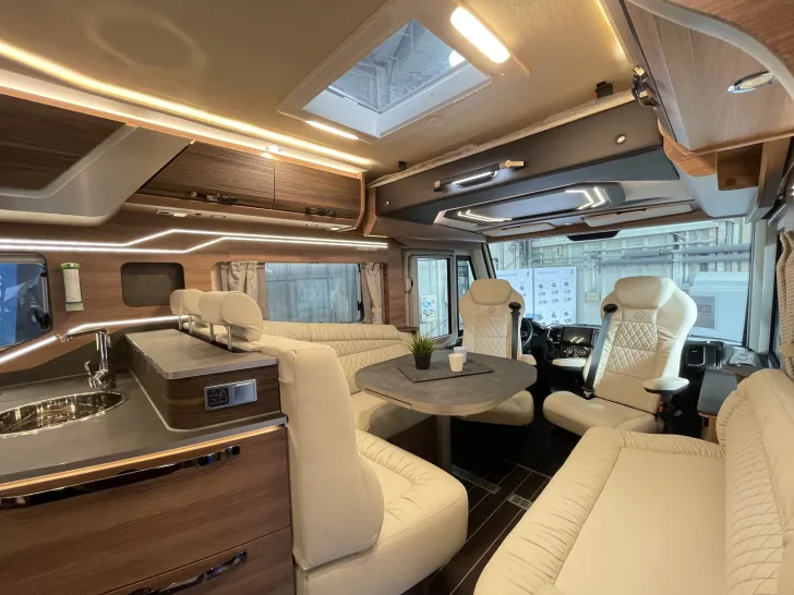 Fahrzeugbild Knaus SUN I 900 LEG *Media*Festtank-Toi.* #13