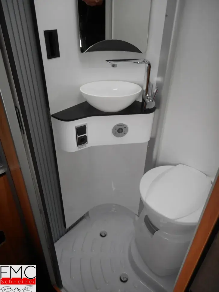 Fahrzeugbild Pössl Summit 540 1. Hand, AHK abnehmbar, SAT #21